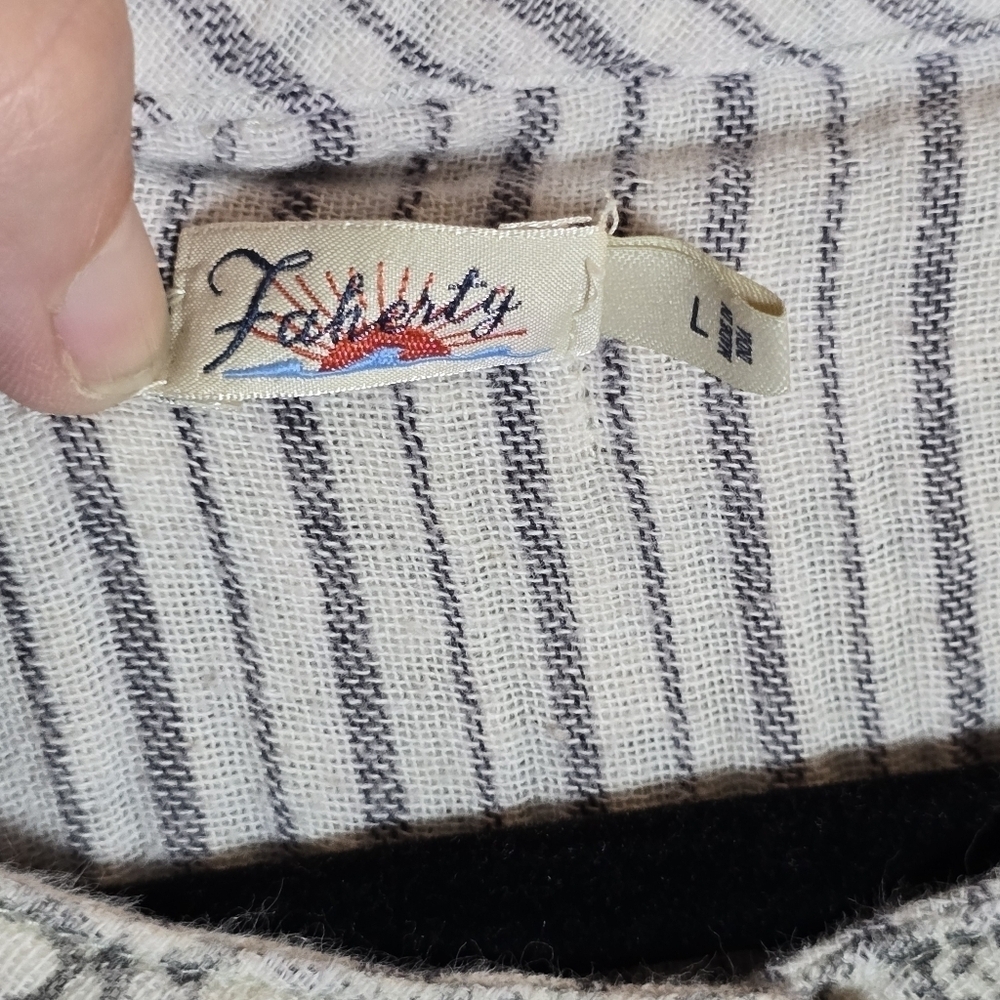 Faherty Short Cap Sleeve Reversible Striped Ditzy Floral Button Front Top, sz L - Picture 5 of 8